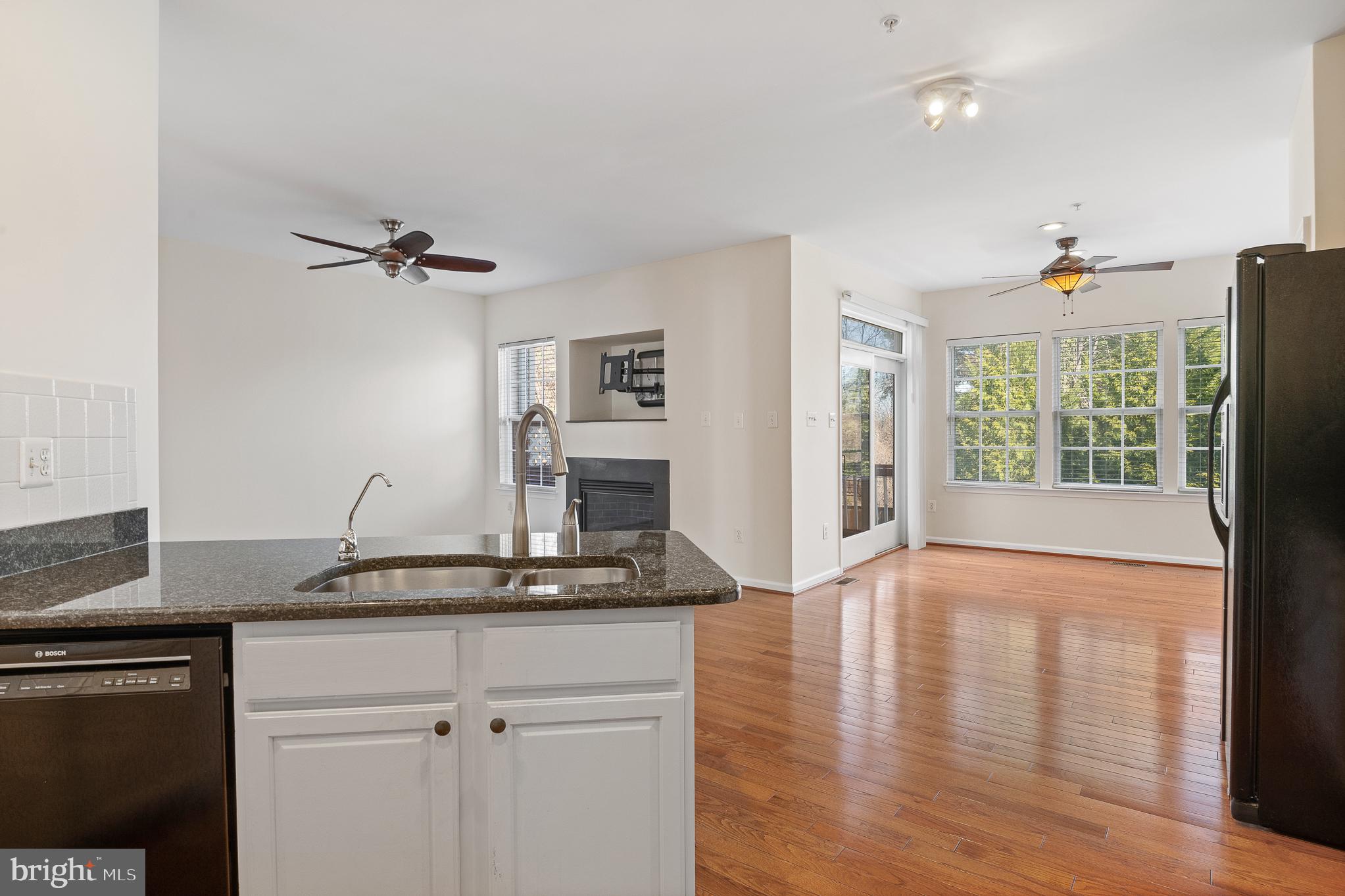 70 Two Rivers Drive Edgewater, MD 21037 - Photo 37 of 69 Bright and airy open living space.