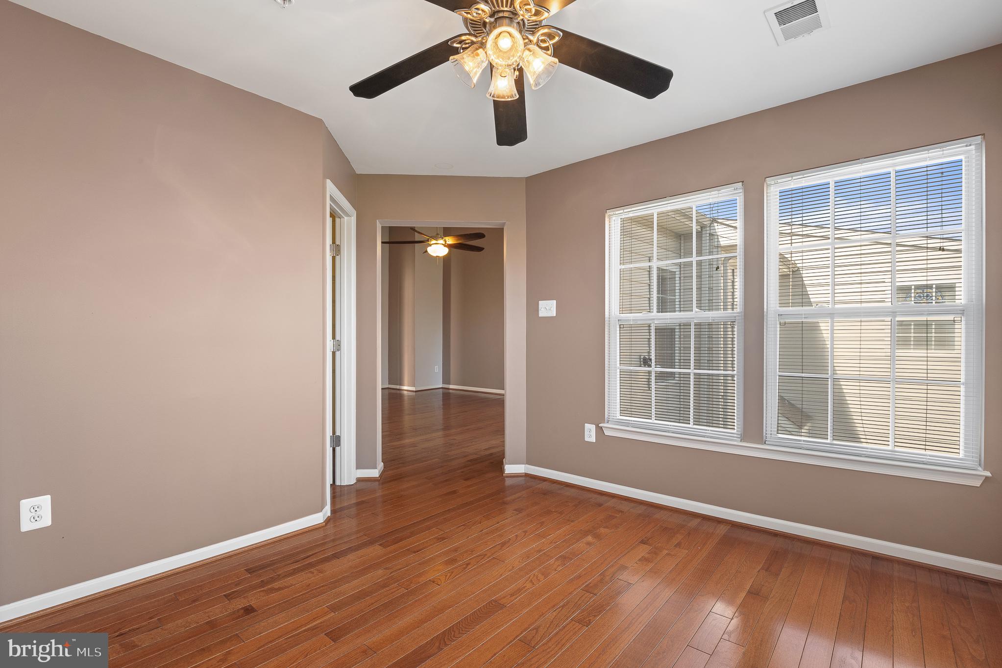 70 Two Rivers Drive Edgewater, MD 21037 - Photo 50 of 69 Bright and inviting living space.