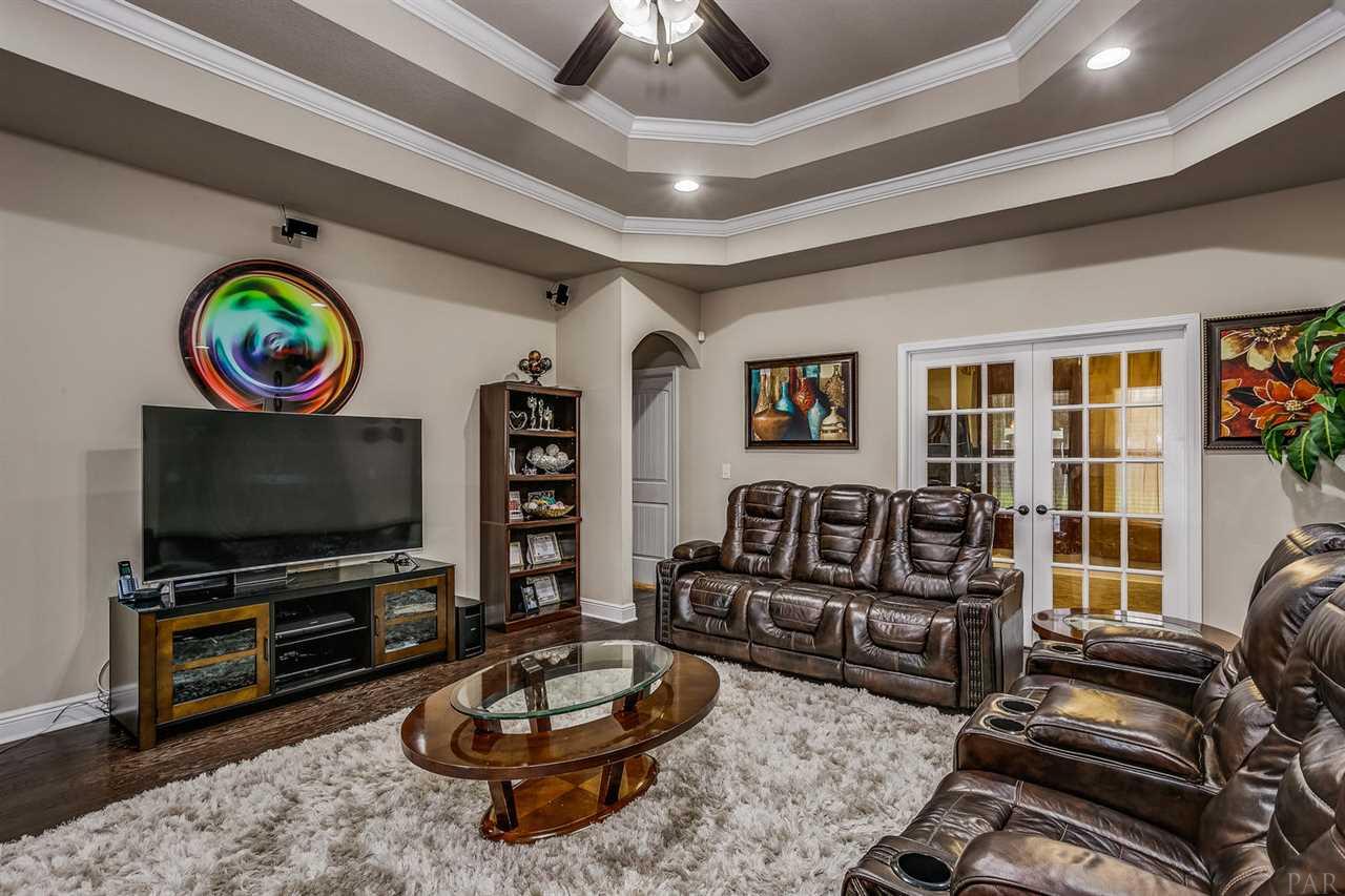 2718 Tulip Hill Road Pace, FL 32571 - Photo 13 of 42 Gallery Image 13