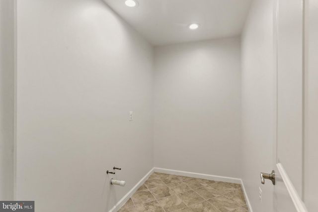 $1,225,000 | 5111 19th Road North, Arlington, VA 22207