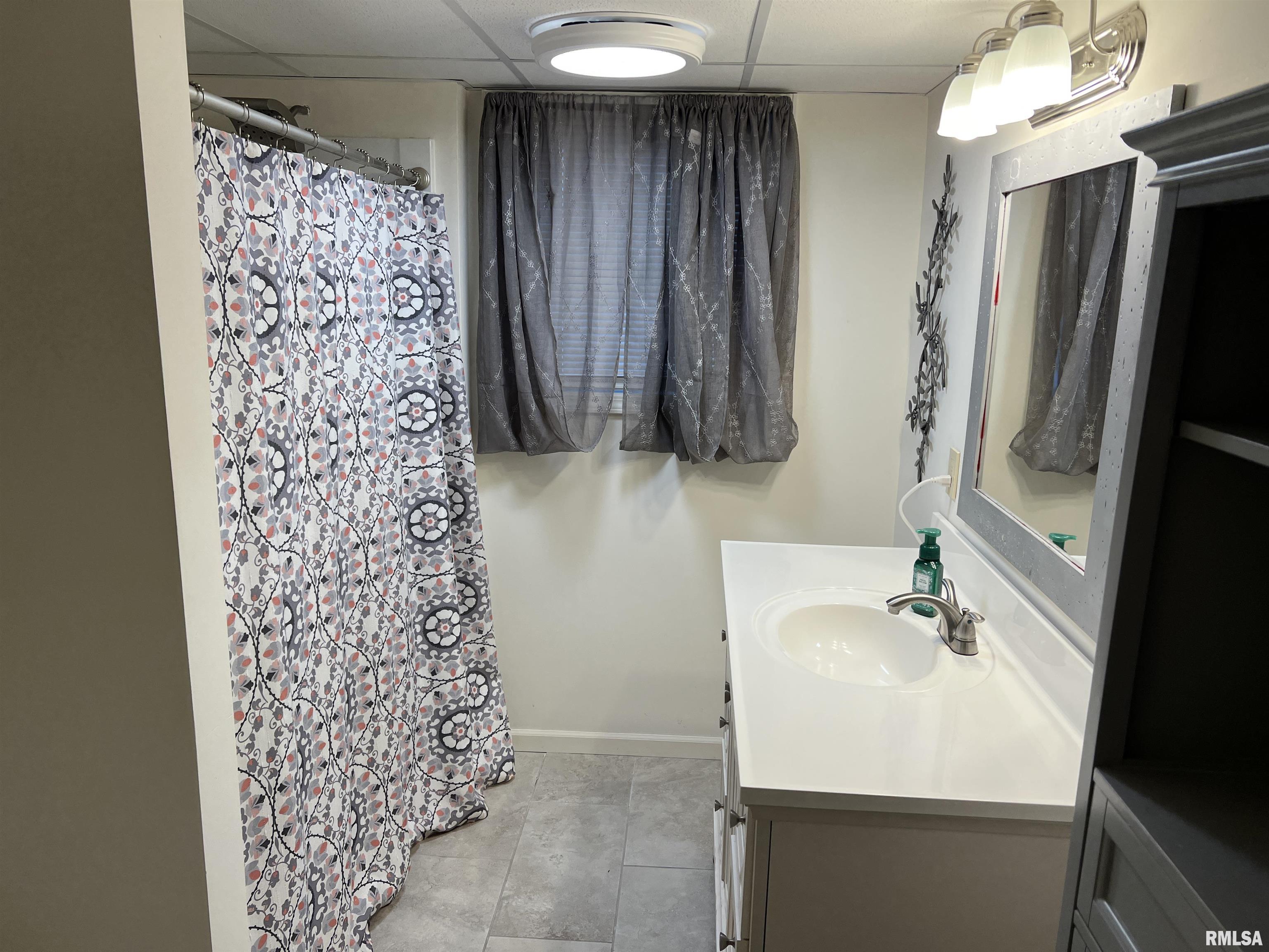 118 Harvester Road Canton, IL 61520 - Photo 6 of 20 Gallery Image 6
