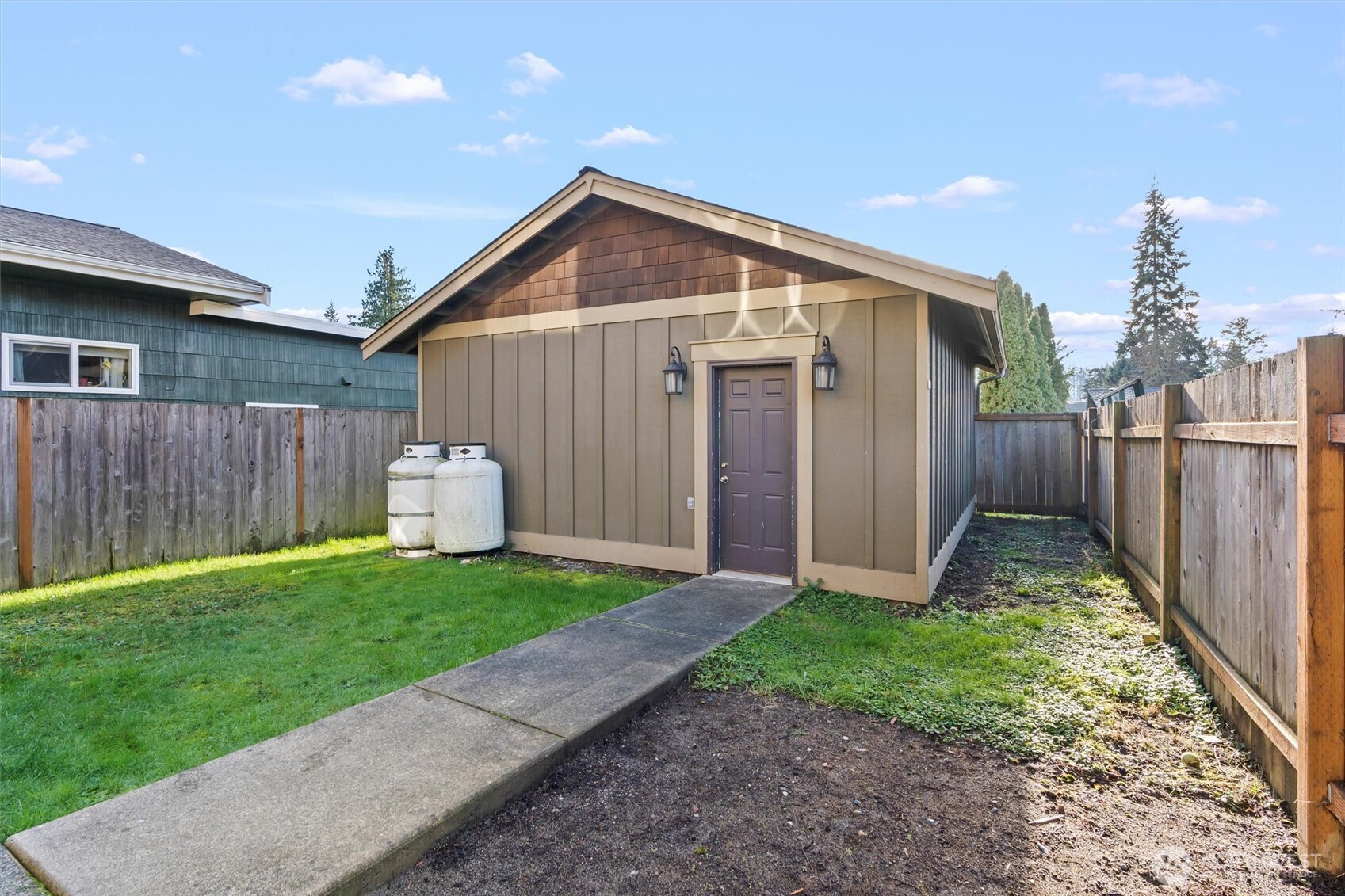 2008 Monroe Avenue Everett, WA 98203 - Photo 30 of 36