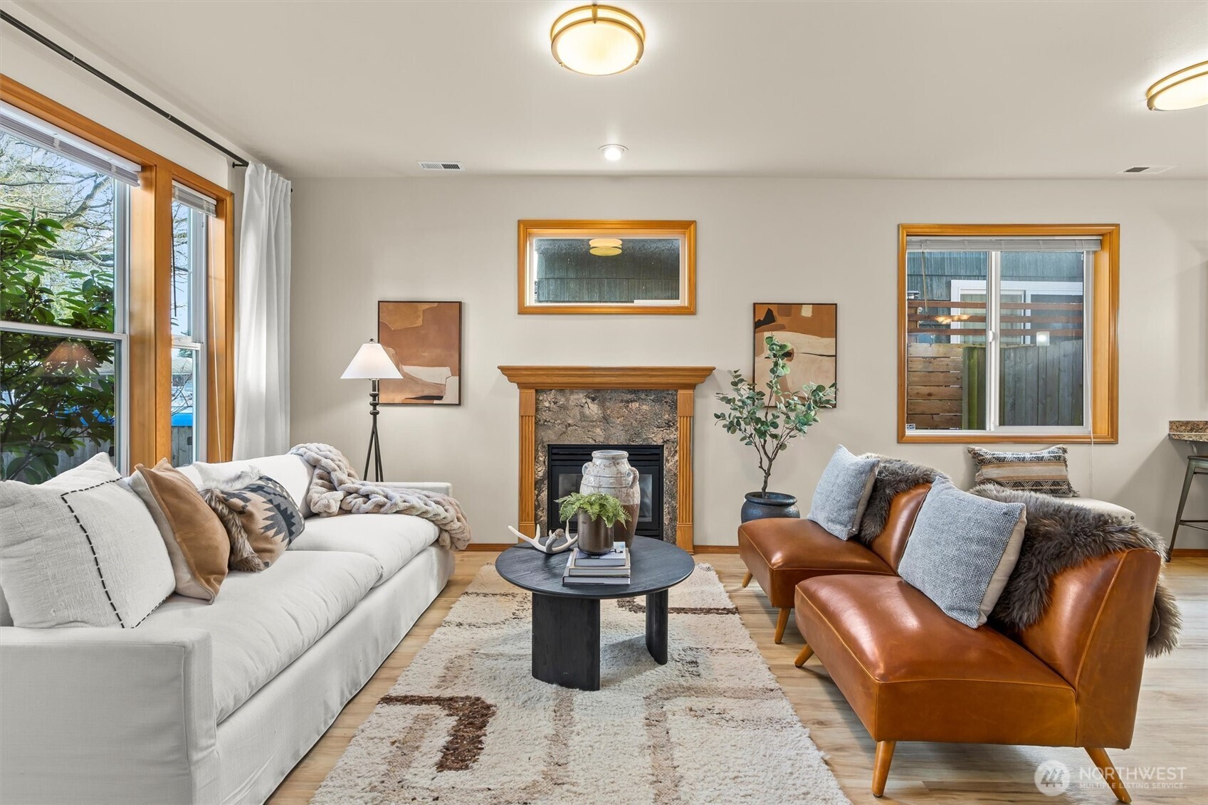 2008 Monroe Avenue Everett, WA 98203 - Photo 4 of 36