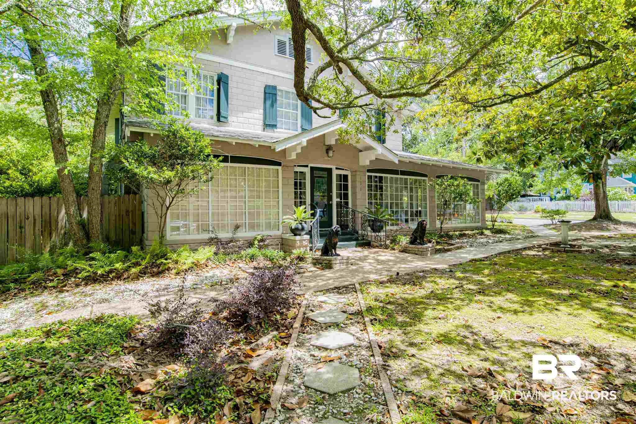 131 Fairhope Avenue Fairhope, AL 36532 - Photo 37 of 44