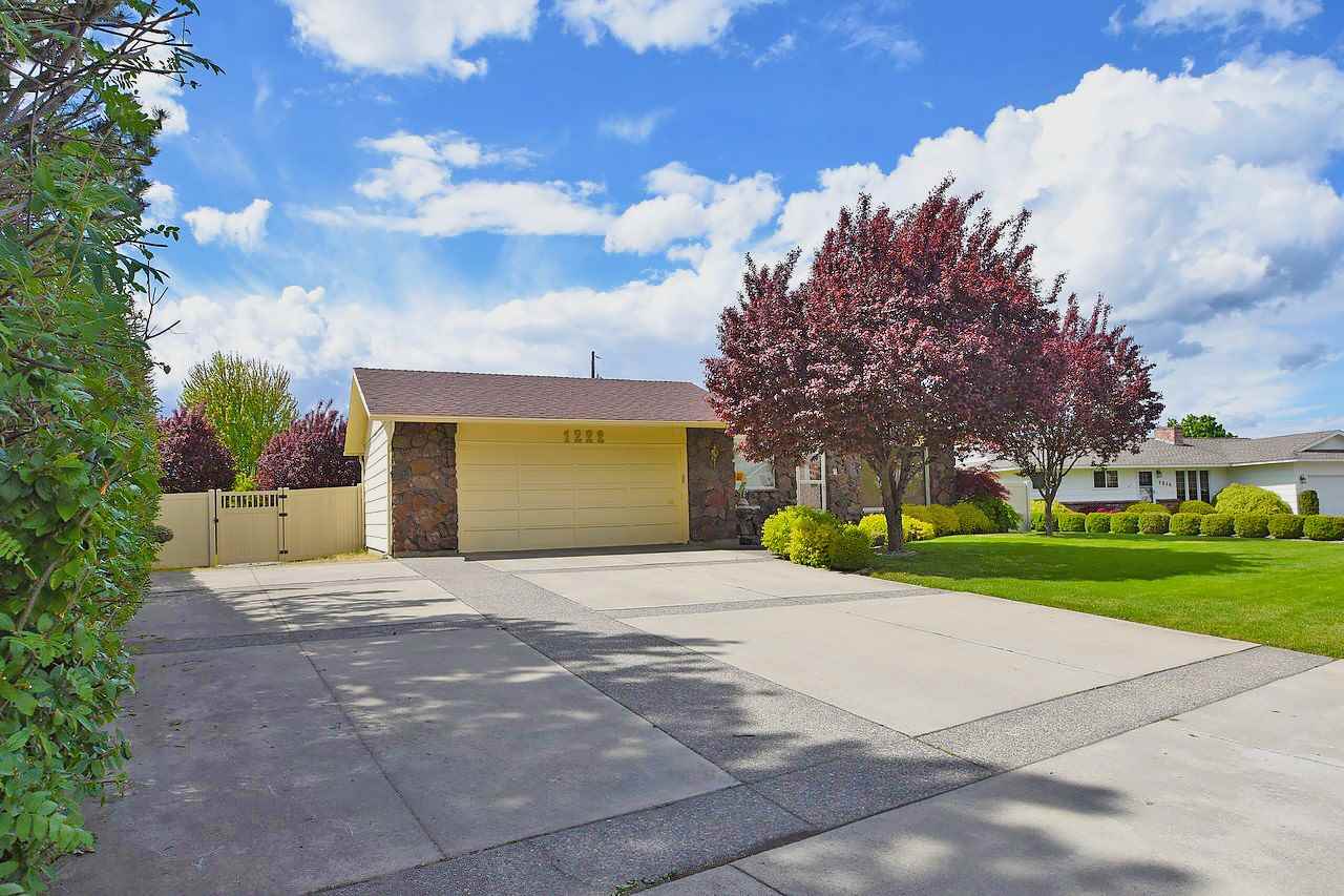 1222 South Virginia Road Spokane Valley, WA 99216 - Photo 3 of 20