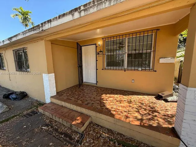 $2,100 | 8201 Northwest 5th Court, Unit BACK, Miami, FL 33150