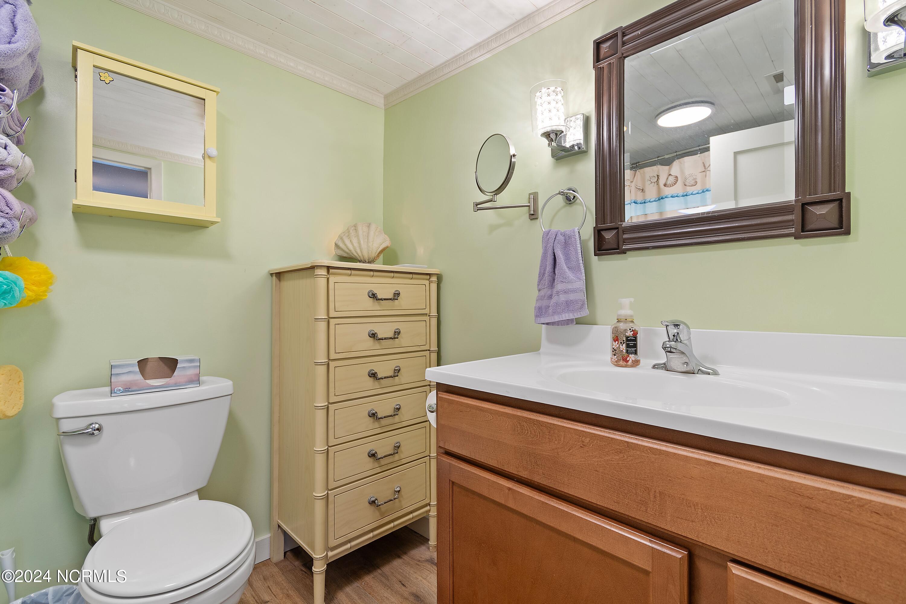 3105 Gal-Var Road Supply, NC 28462 - Photo 41 of 54 second full bathroom