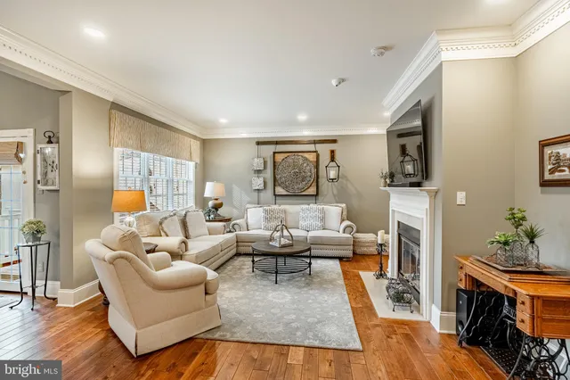 $670,000 | 473 Fairmont Drive, Unit 238, Chester Springs, PA 19425