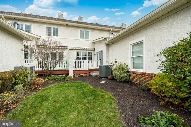 $670,000 | 473 Fairmont Drive, Unit 238, Chester Springs, PA 19425