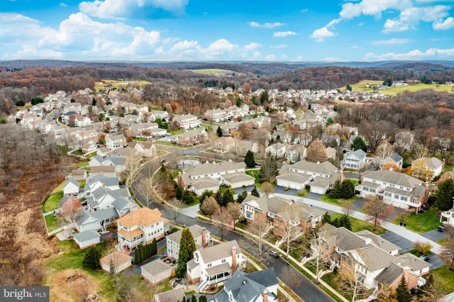 $670,000 | 473 Fairmont Drive, Unit 238, Chester Springs, PA 19425