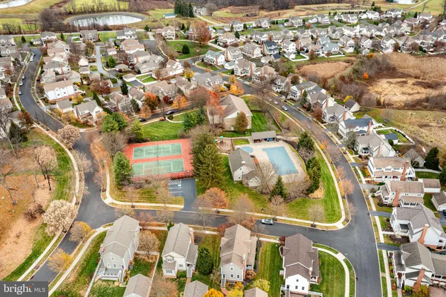 $670,000 | 473 Fairmont Drive, Unit 238, Chester Springs, PA 19425