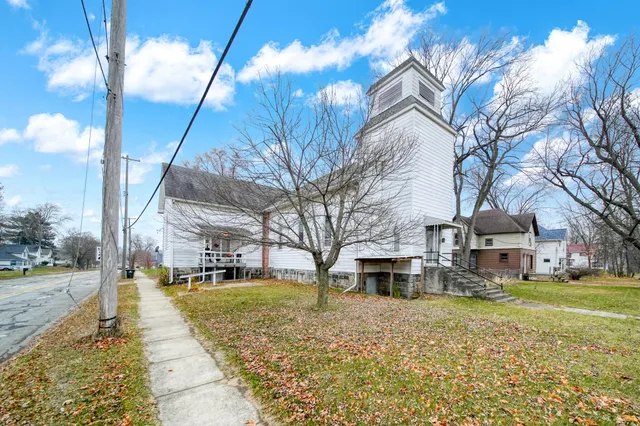 $139,900 | 1302 Cooper Street, Jackson, MI 49202