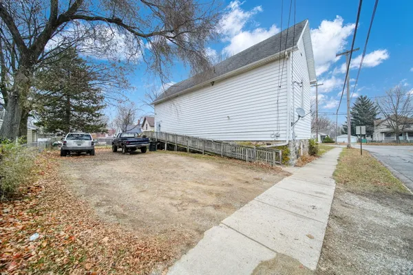 $129,900 | 1302 Cooper Street, Jackson, MI 49202