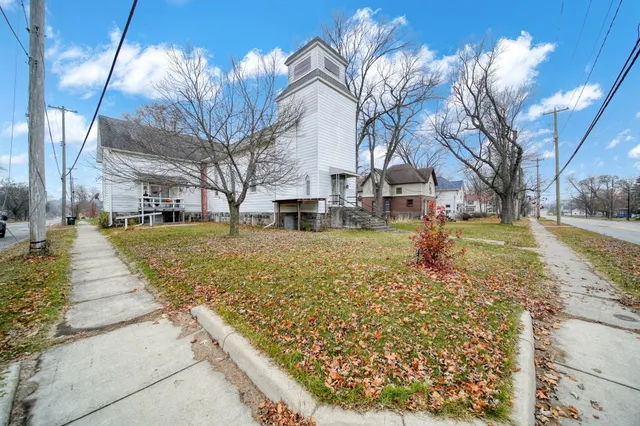 $139,900 | 1302 Cooper Street, Jackson, MI 49202