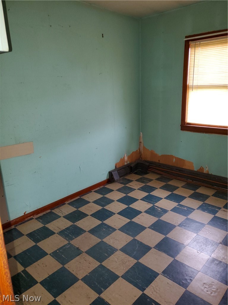 478 Rockdale Road Follansbee, WV 26037 - Photo 4 of 7