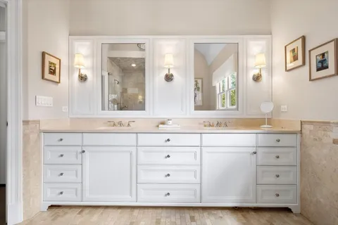 $2,395,000 | 1482 Edgewood Lane, Winnetka, IL 60093