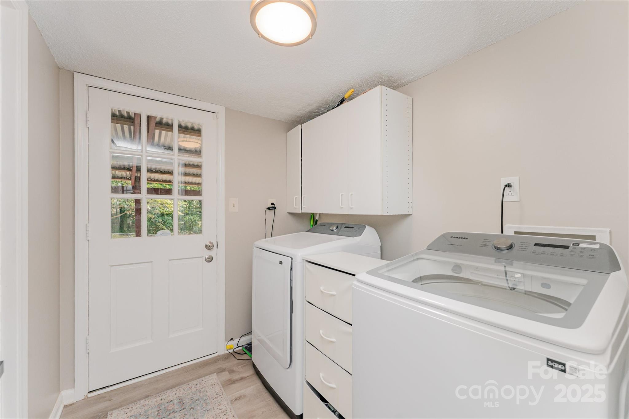 743 Pineborough Road Charlotte, NC 28212 - Photo 24 of 30 a utility room with dryer and washer