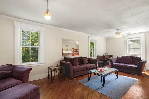 $735,000 | 151 Columbus Avenue, Valhalla, NY 10595