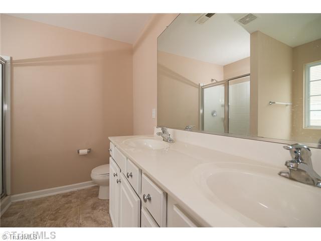 1315 Sharp Ridge Road Greensboro, NC 27406 - Photo 9 of 16 Master Bath/Spa.