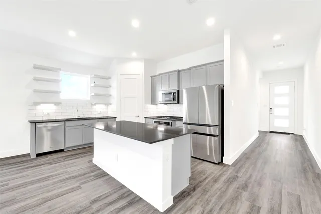 $3,200 | 153 Aurora Spgs Drive, Katy, TX 77493