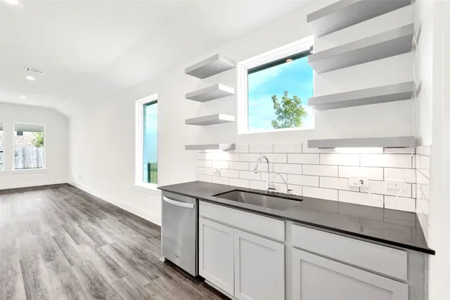 $3,200 | 153 Aurora Spgs Drive, Katy, TX 77493