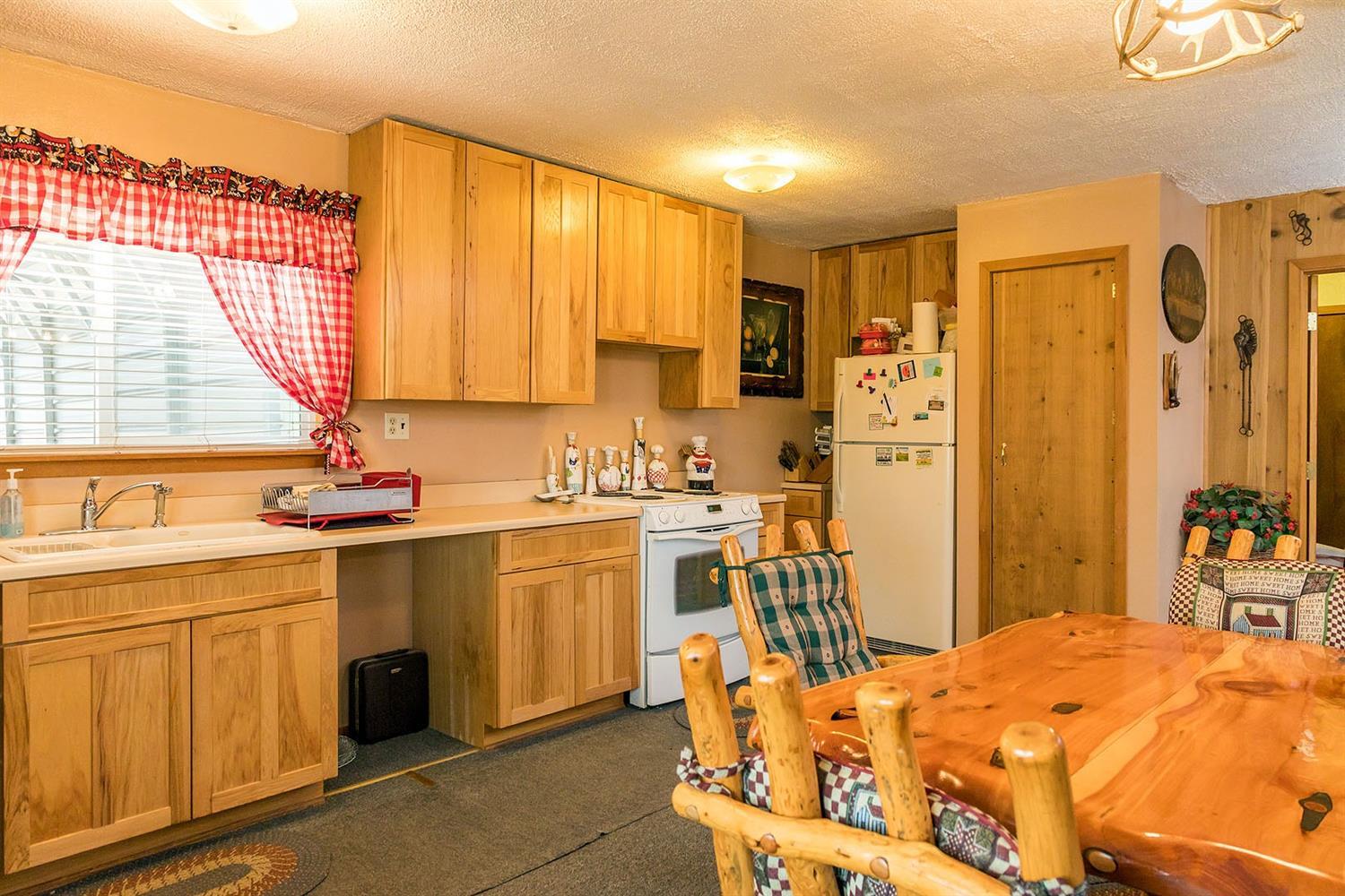 45500 Highway 140 Beatty, OR 97621 - Photo 16 of 34 Additional Photo