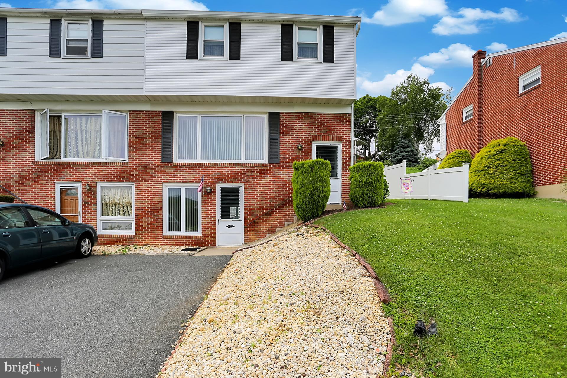 1519 Commonwealth Boulevard Reading, PA 19607 - Photo 1 of 19