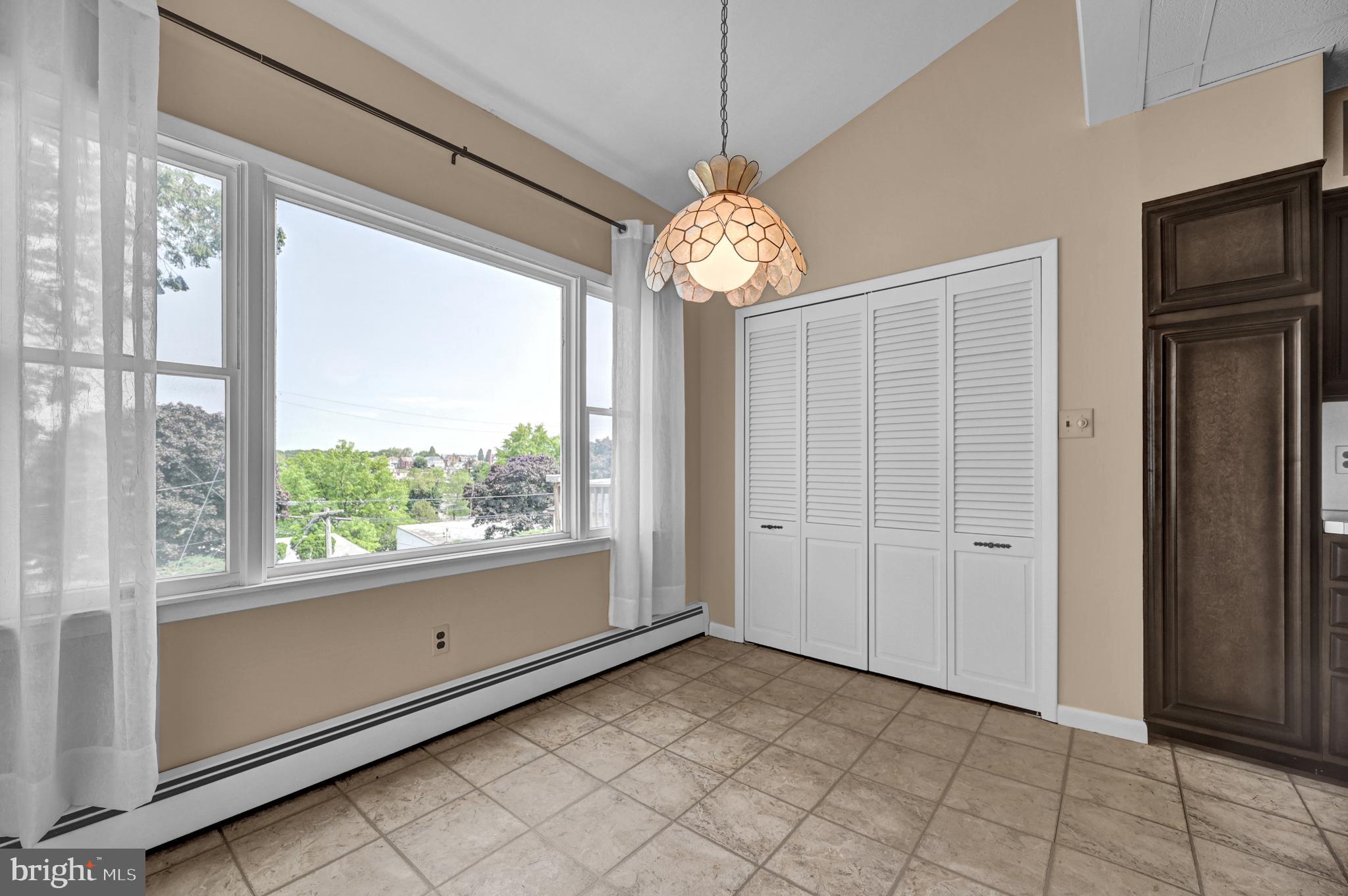 655 West Broadway Red Lion, PA 17356 - Photo 14 of 38