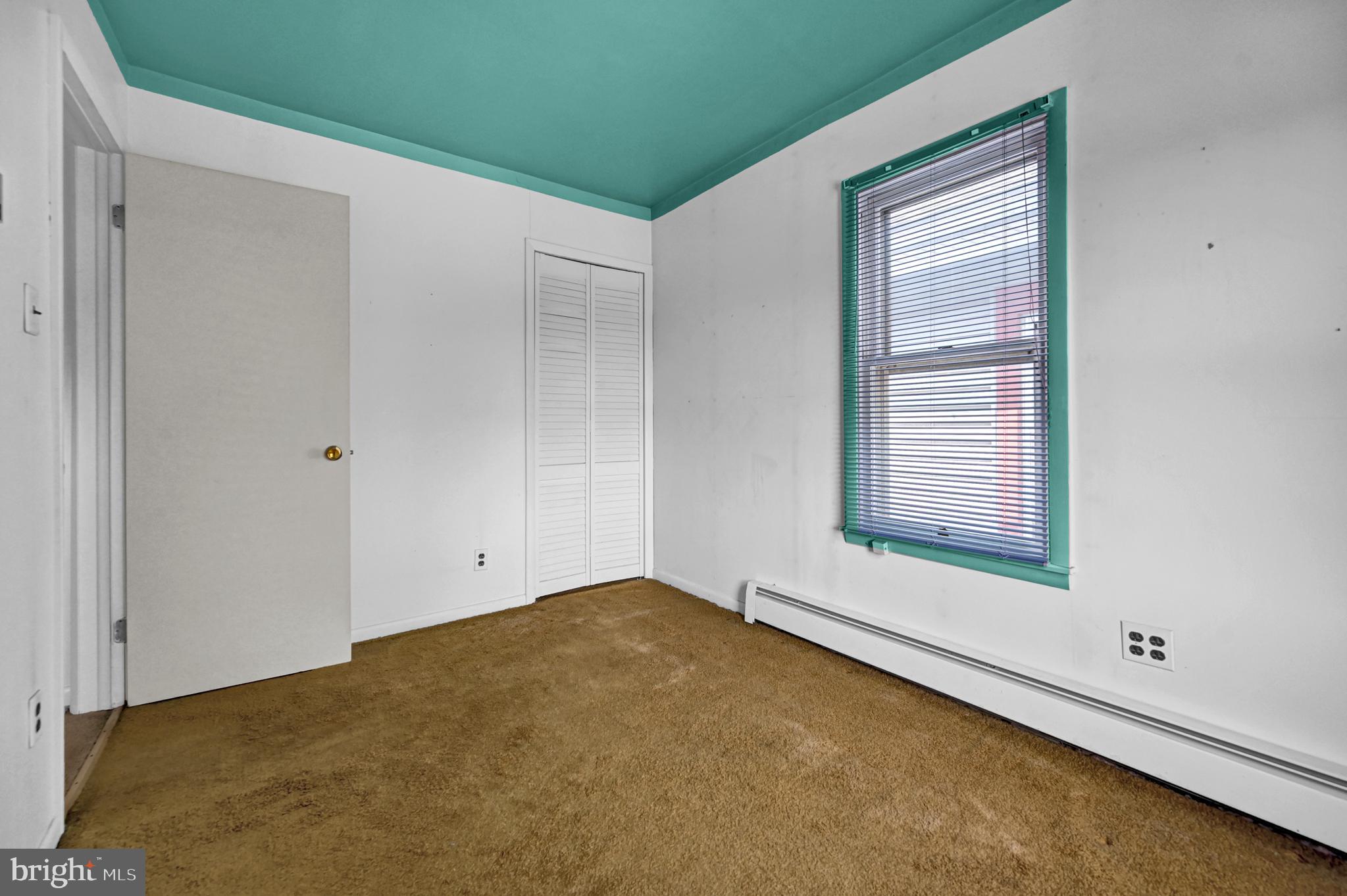 655 West Broadway Red Lion, PA 17356 - Photo 16 of 38