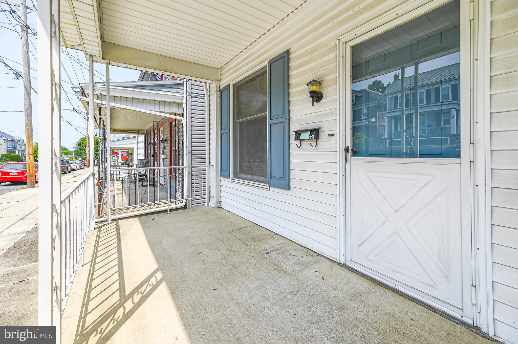 655 West Broadway Red Lion, PA 17356 - Photo 4 of 38