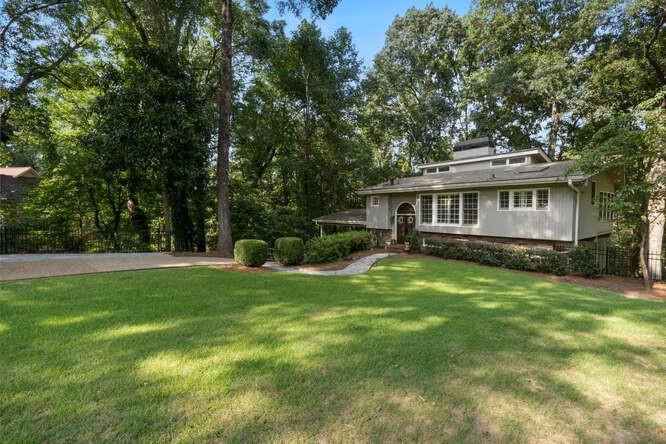 2925 Ridgewood Circle Northwest Atlanta, GA 30327 - Photo 1 of 1 Gallery Image 1