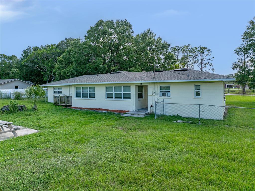1015 Sutton Road Lakeland, FL 33810 - Photo 43 of 52 Gallery Image 43