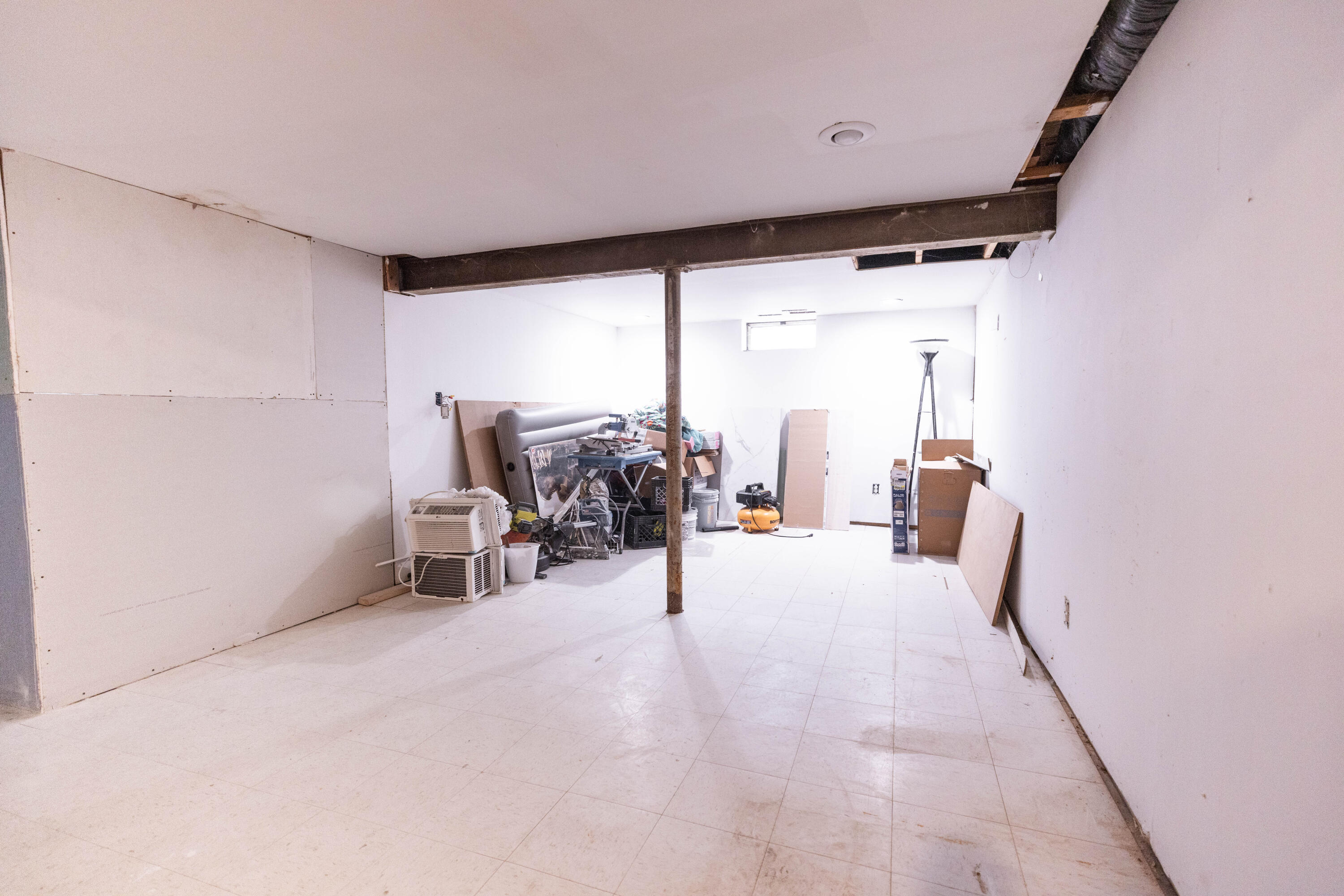 4270 Madison Street Gary, IN 46408 - Photo 17 of 21 3000x2000