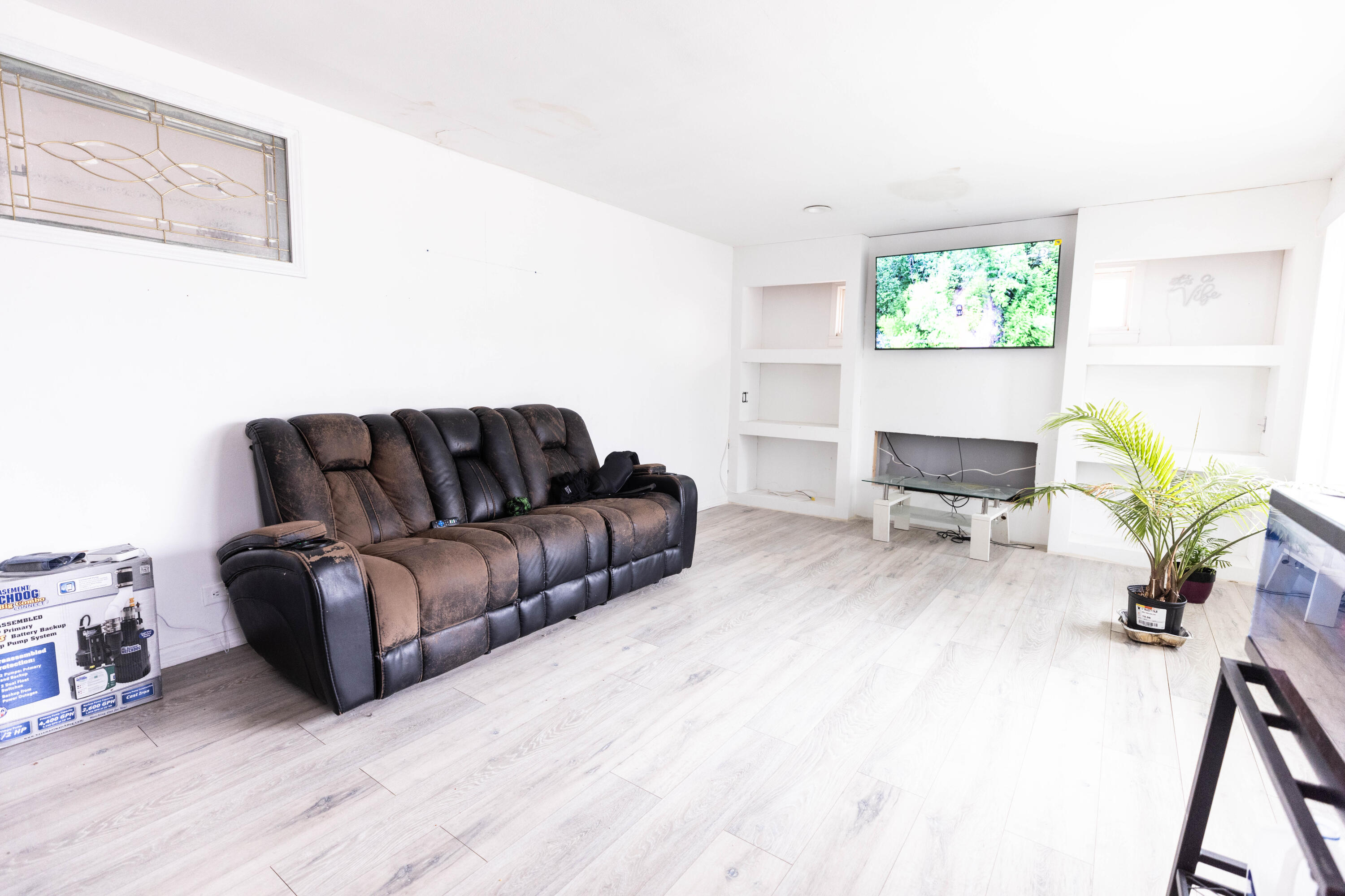 4270 Madison Street Gary, IN 46408 - Photo 5 of 21 3000x2000