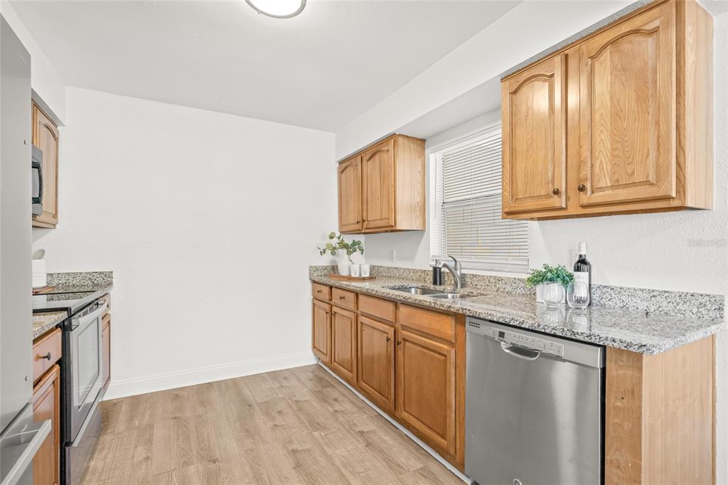 1908 West Chestnut Street Tampa, FL 33607 - Photo 9 of 35 Gallery Image 9