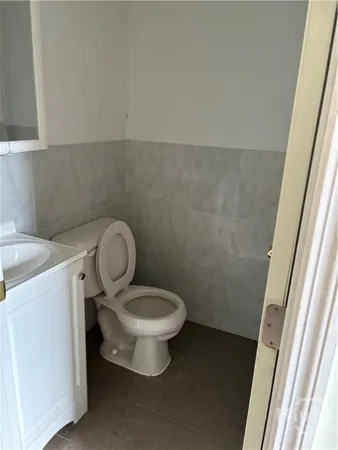 $2,100 | 201 East 39th Street, Unit B, Savannah, GA 31401