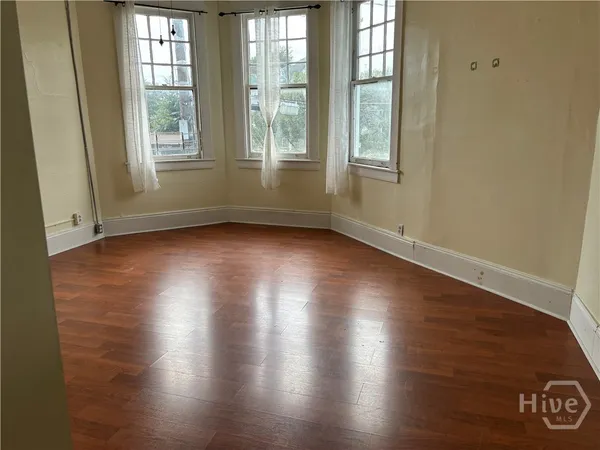 $2,100 | 201 East 39th Street, Unit B, Savannah, GA 31401
