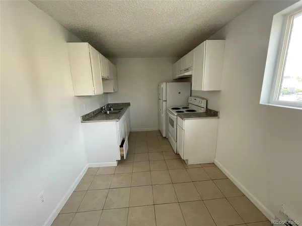 $895 | 1622 Alton Street, Aurora, CO 80010