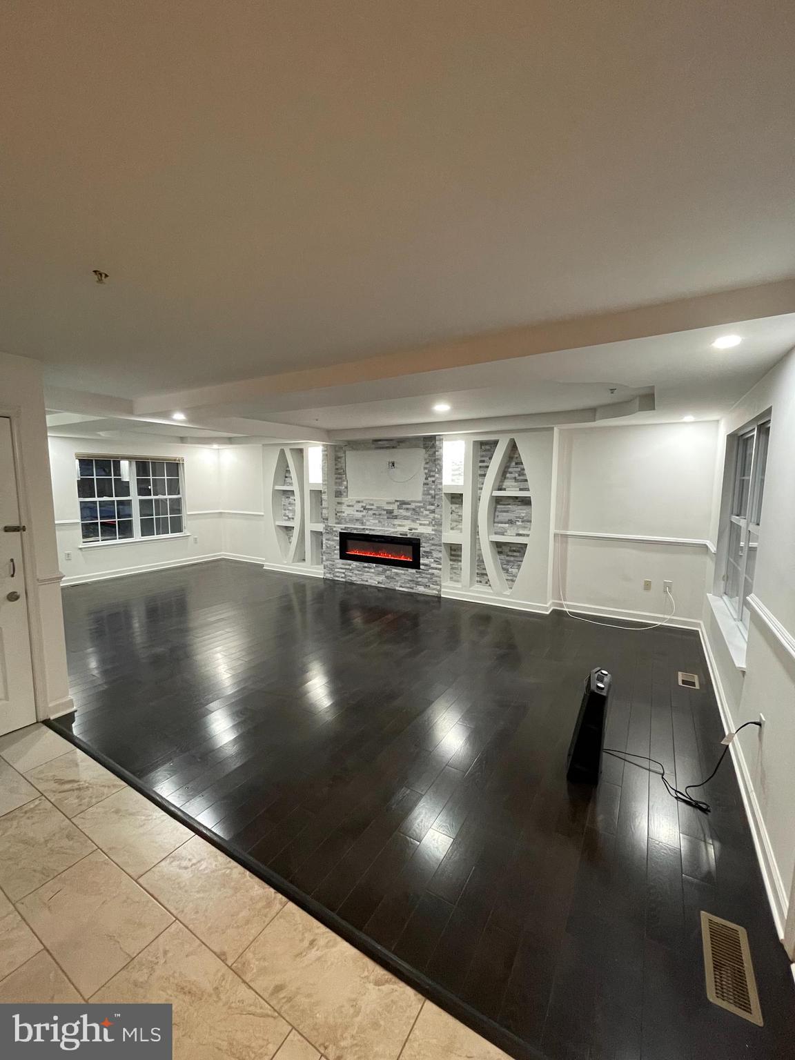 7106 East Clinton Street Clinton, MD 20735 - Photo 3 of 25