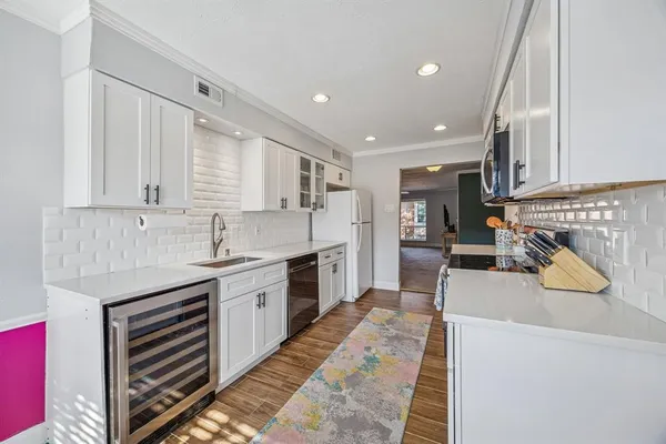 $230,000 | 10019 Regal Park Lane, Unit 207, Dallas, TX 75230