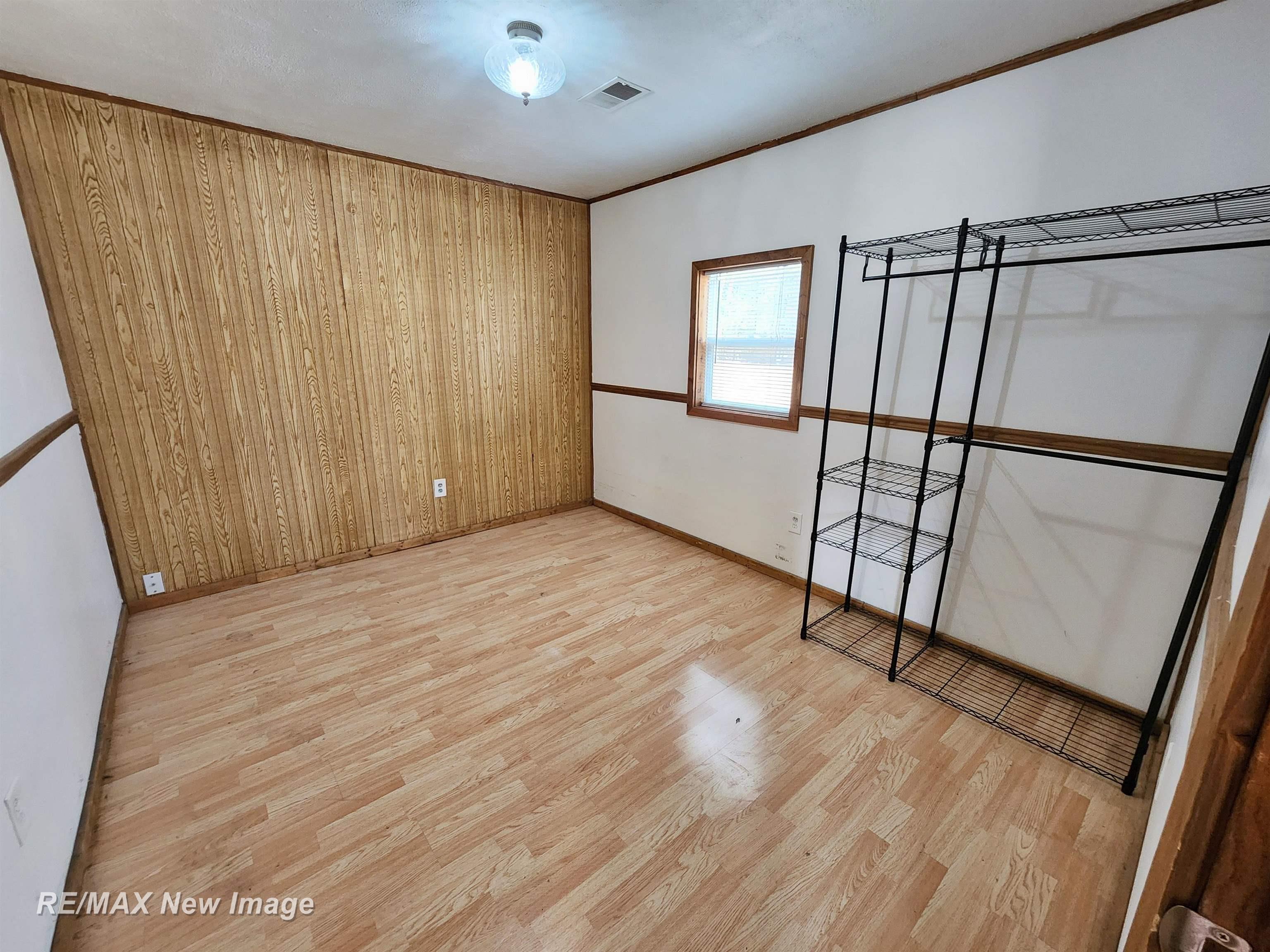 12000 Lakefield Road St. Charles, MI 48655 - Photo 21 of 39 50168912-69594a7f-25da-45d1-8f49-3aaa4e4a1609.JPG