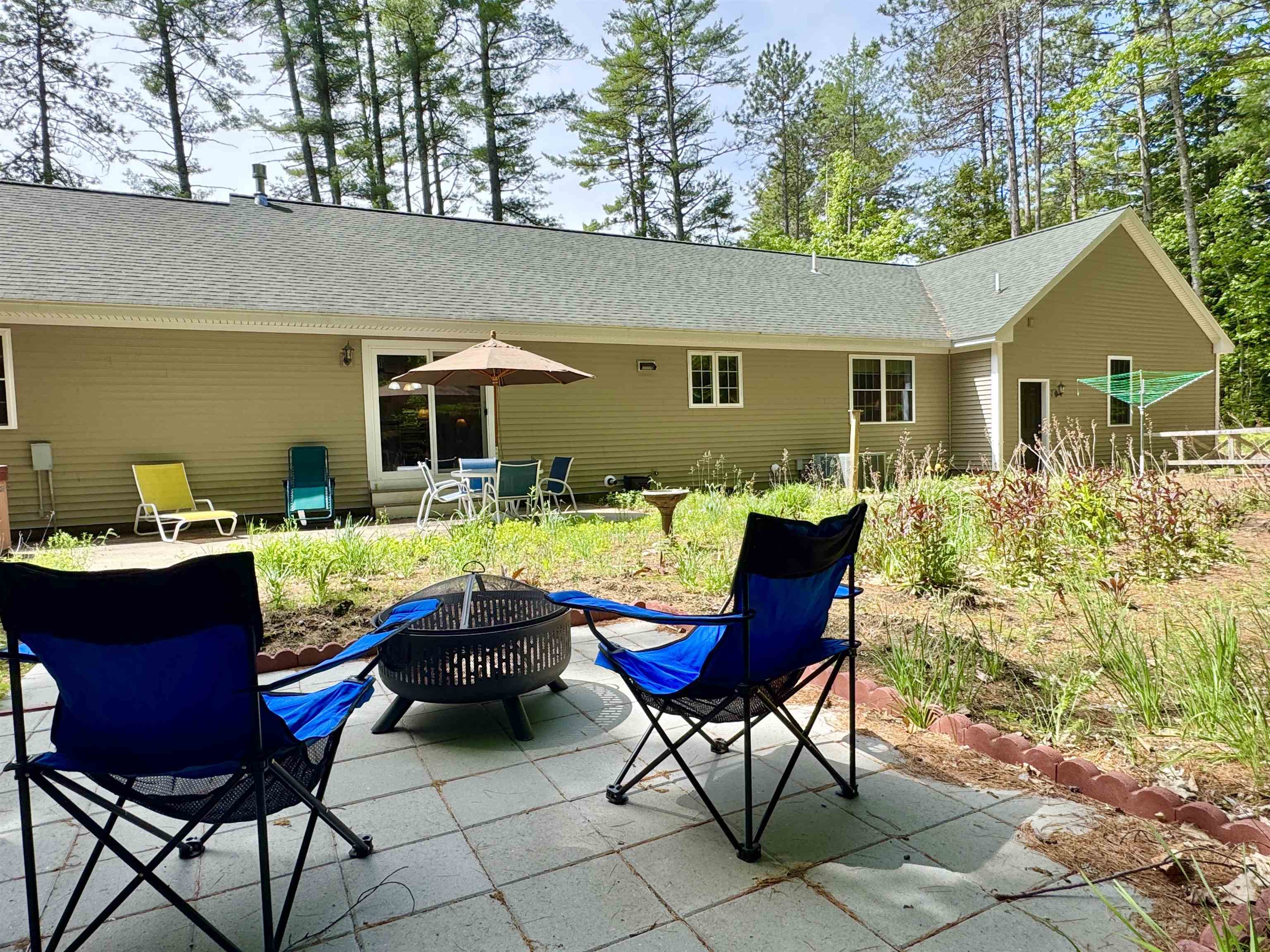 24 West Side Woods Road North Conway, NH 03860 - Photo 3 of 51