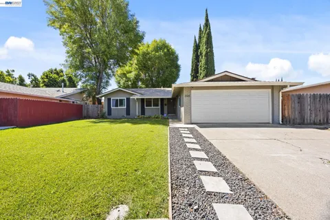$549,000 | 266 Stonyford Drive, Vacaville, CA 95687