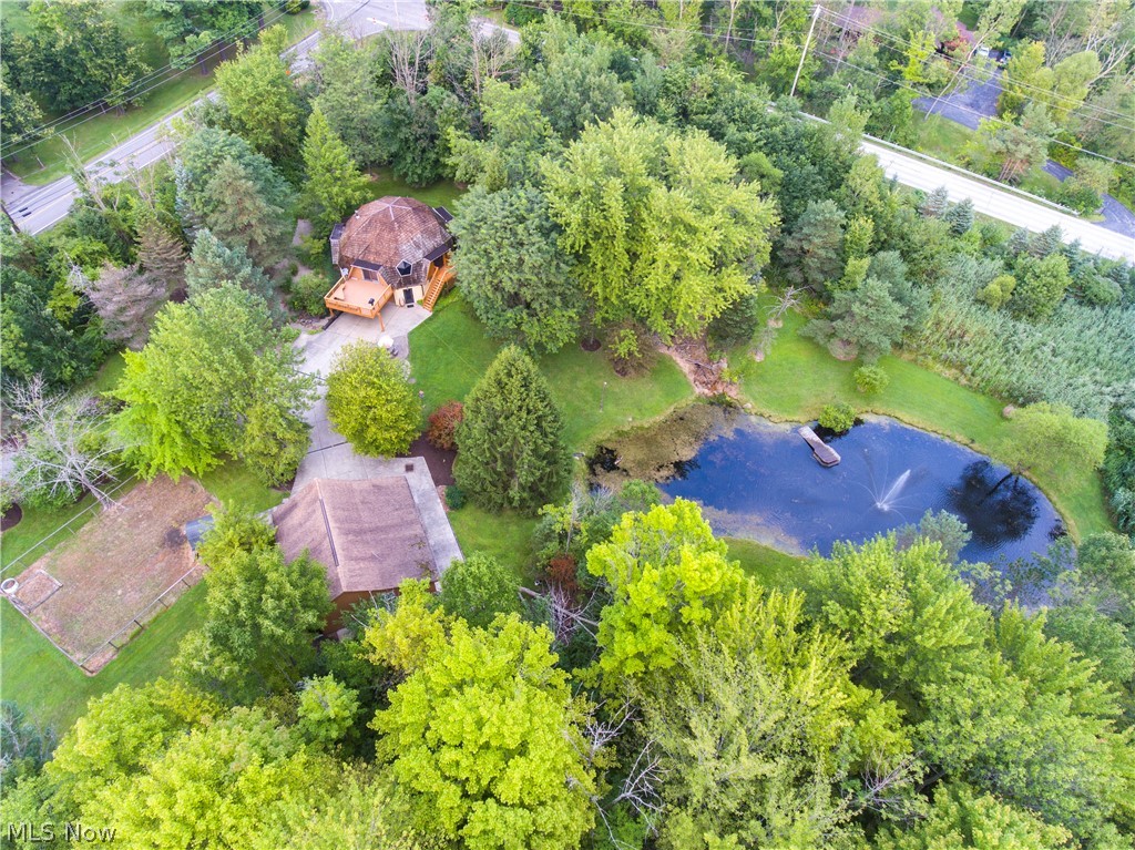 7811 Cedar Road Chesterland, OH 44026 - Photo 2 of 21 Gallery Image 2