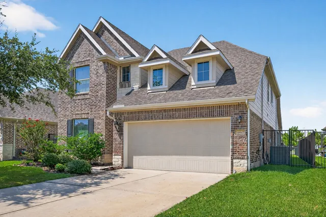 $425,000 | 19942 Whistle Creek Lane, Cypress, TX 77433