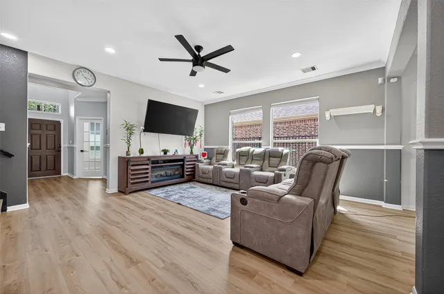 $425,000 | 19942 Whistle Creek Lane, Cypress, TX 77433