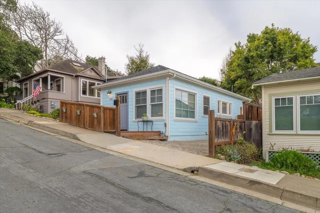 $965,000 | 132 6th Street, Pacific Grove, CA 93950