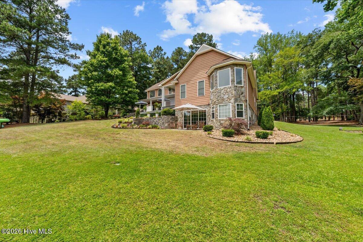 101 Vanore Road West End, NC 27376 - Photo 9 of 24