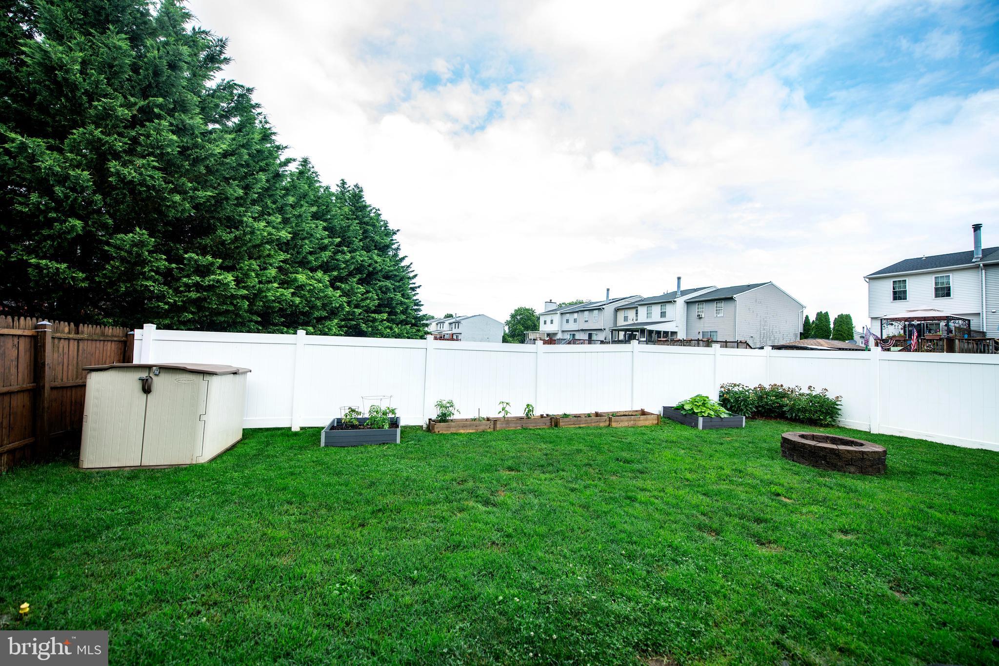 652 Hunting Fields Road Middle River, MD 21220 - Photo 28 of 32 Full sun optimal for planting and gardening