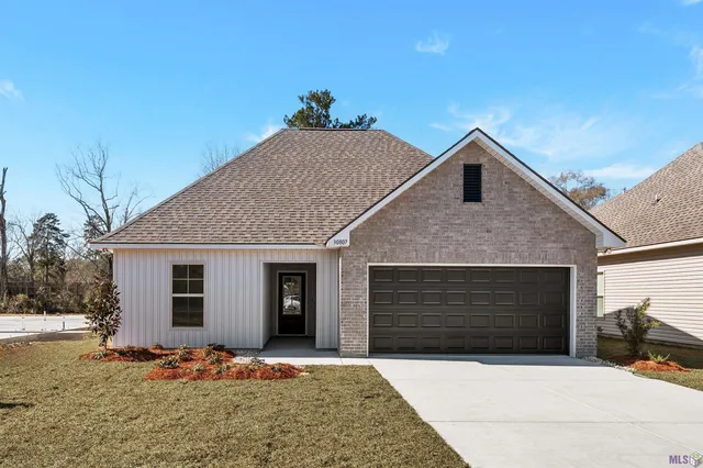 $263,410 | 30807 Eden Way Drive, Denham Springs, LA 70726